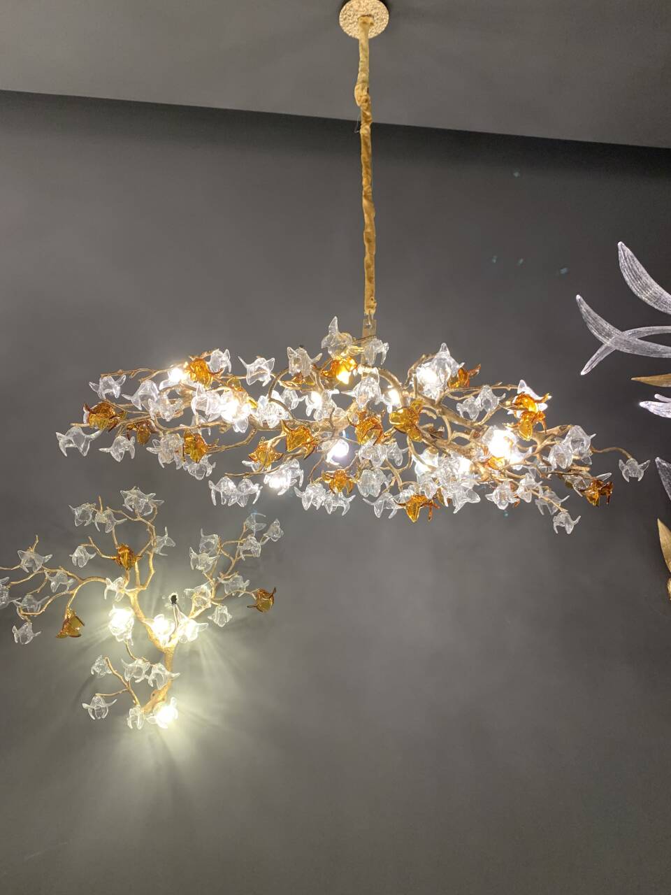Designer Favorite Brass Branch Chandelier with Artistic Flower Glass for Dining Room Living Room and Kitchen Island - Round/12 Lights/D23.6"*H15.7"Warm Lightcasivra