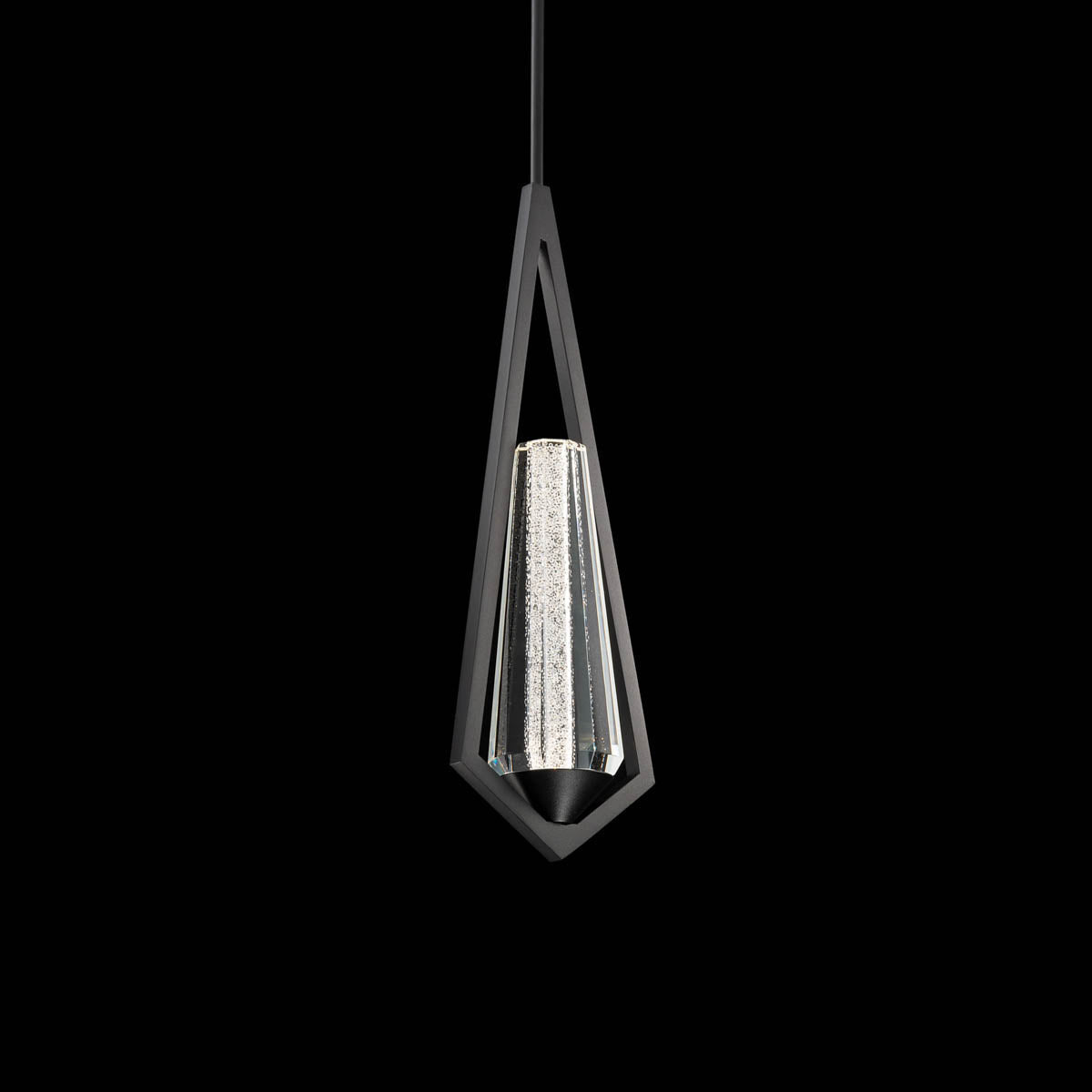 Devote Pendant - Blackcasivra