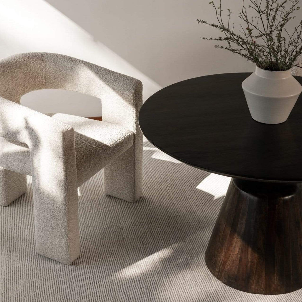 Elo Chair