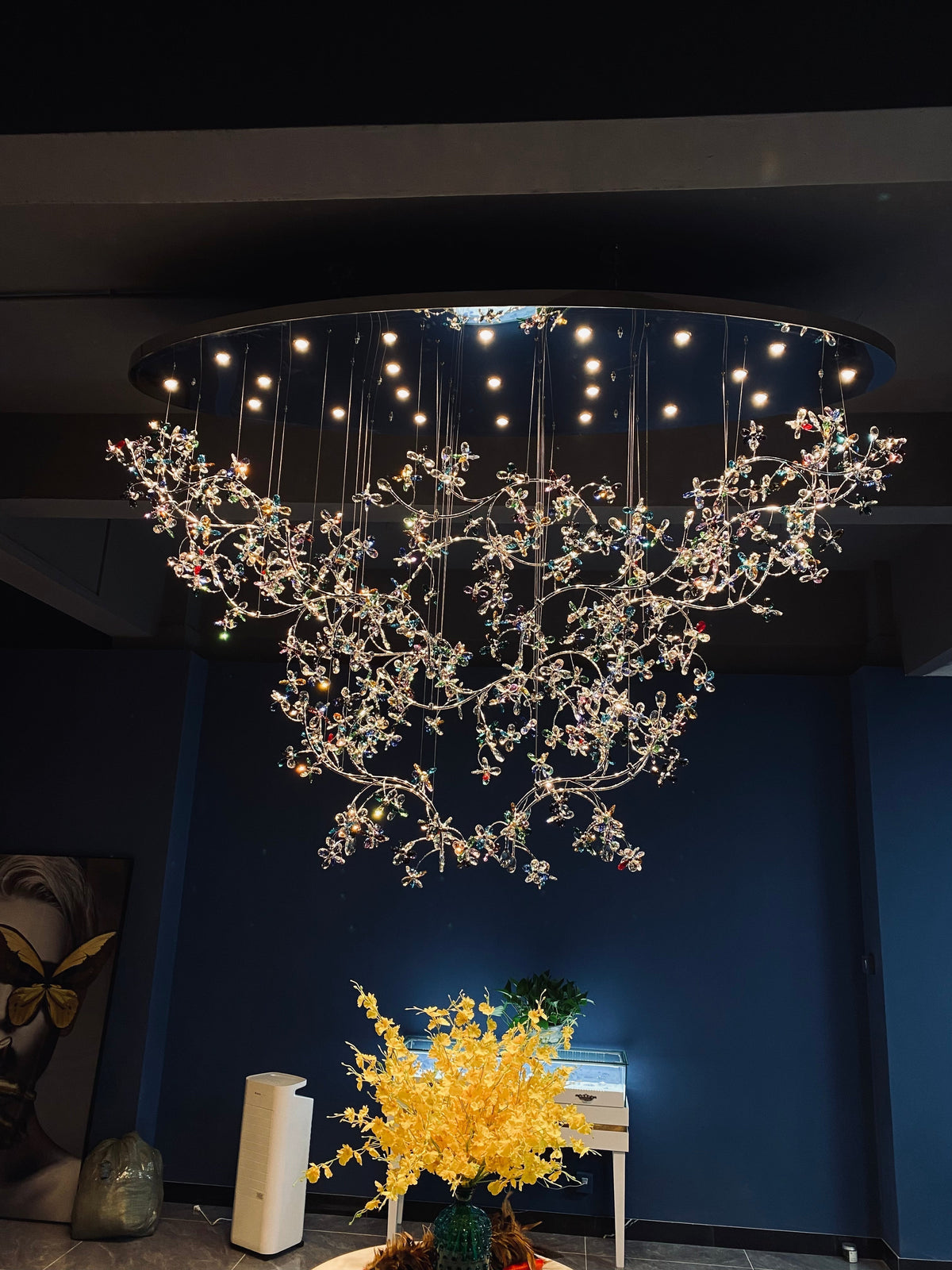 Exquisite Crystal Flower Branch Chandelier for Hotel Foyer and Entryway Ceiling Lighting Fixture - L47.2" * W17.7" * H47.2"/23.3kgChrome Branches+Chrome CanopyWarm Lightcasivra
