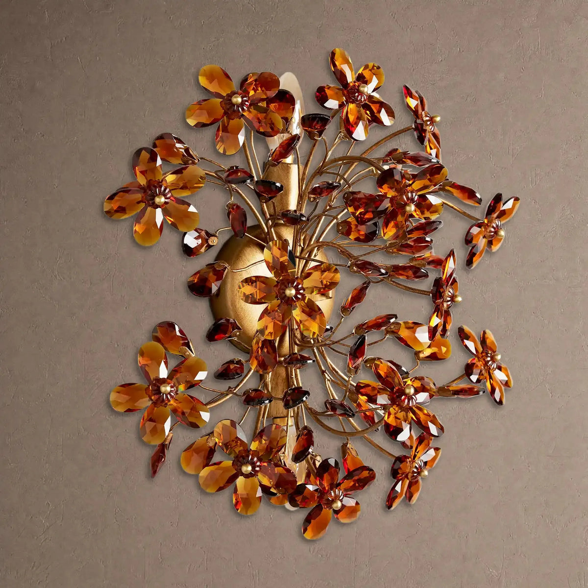 Foglia 2-Light Wall Sconce - Amber & Brasscasivra