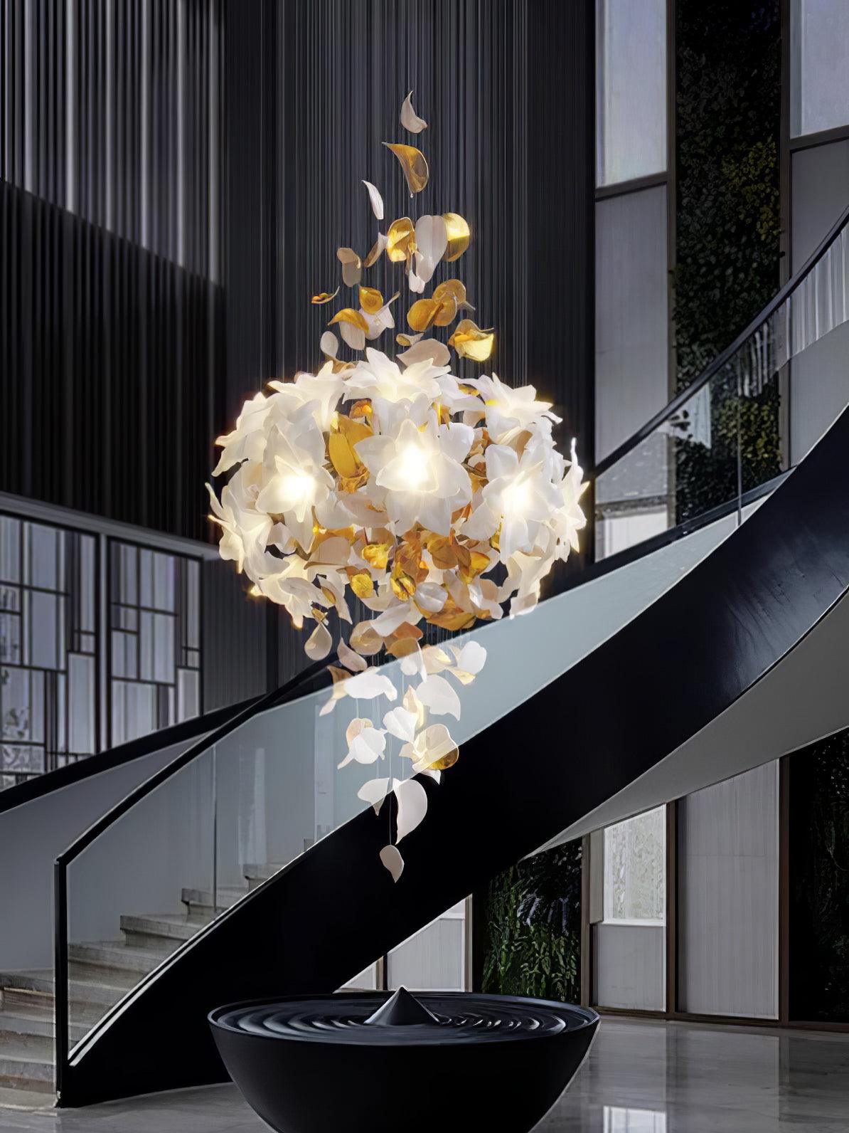 Flying Flowers Fluttering Chandelier - Model A ∅ 31.5″ x H 70.1″ / Dia 80cm x H 180cmBrass & Whitecasivra