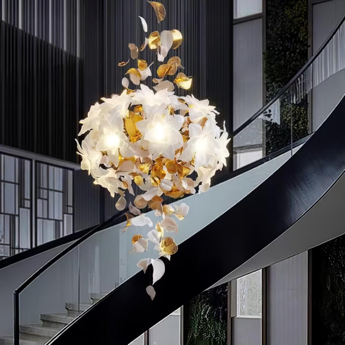 Flying Flowers Fluttering Chandelier - Model A ∅ 31.5″ x H 70.1″ / Dia 80cm x H 180cmBrass & Whitecasivra