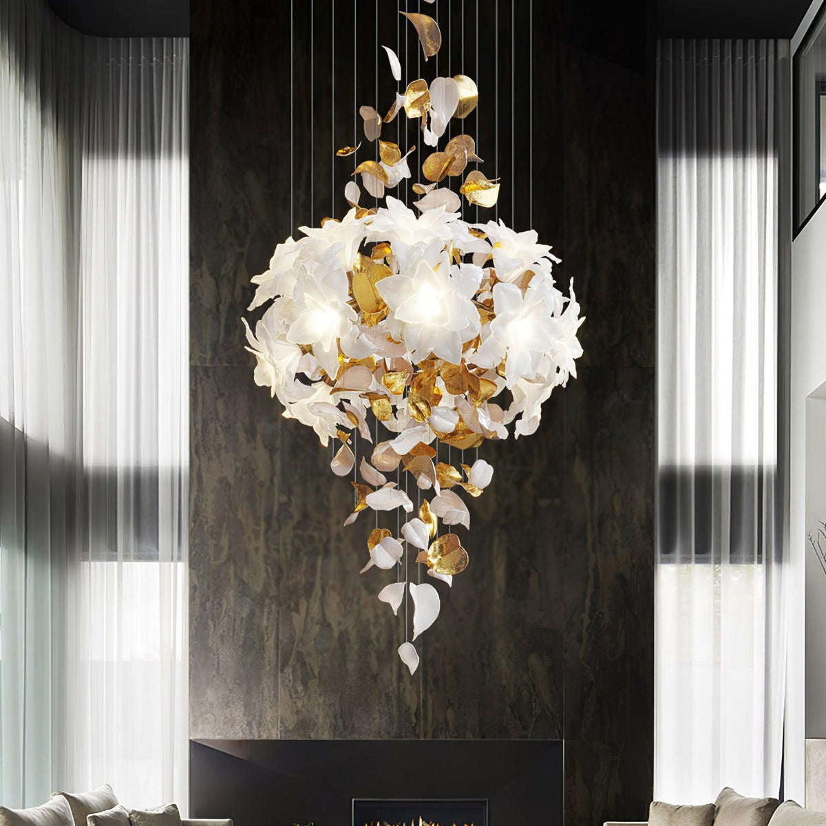 Flying Flowers Fluttering Chandelier - Model A ∅ 31.5″ x H 70.1″ / Dia 80cm x H 180cmBrass & Whitecasivra