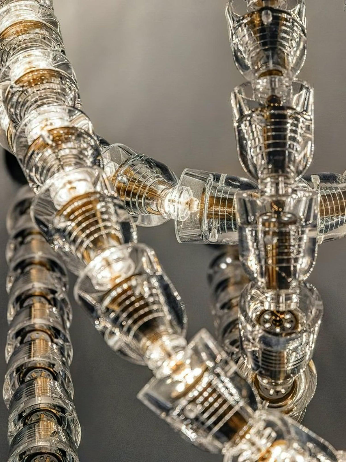 Gabriel Chandelier C - 100 Lights ∅ 71″ x H 22″ / Dia 180cm x H 56cmClear & ChromeWarm Lightcasivra