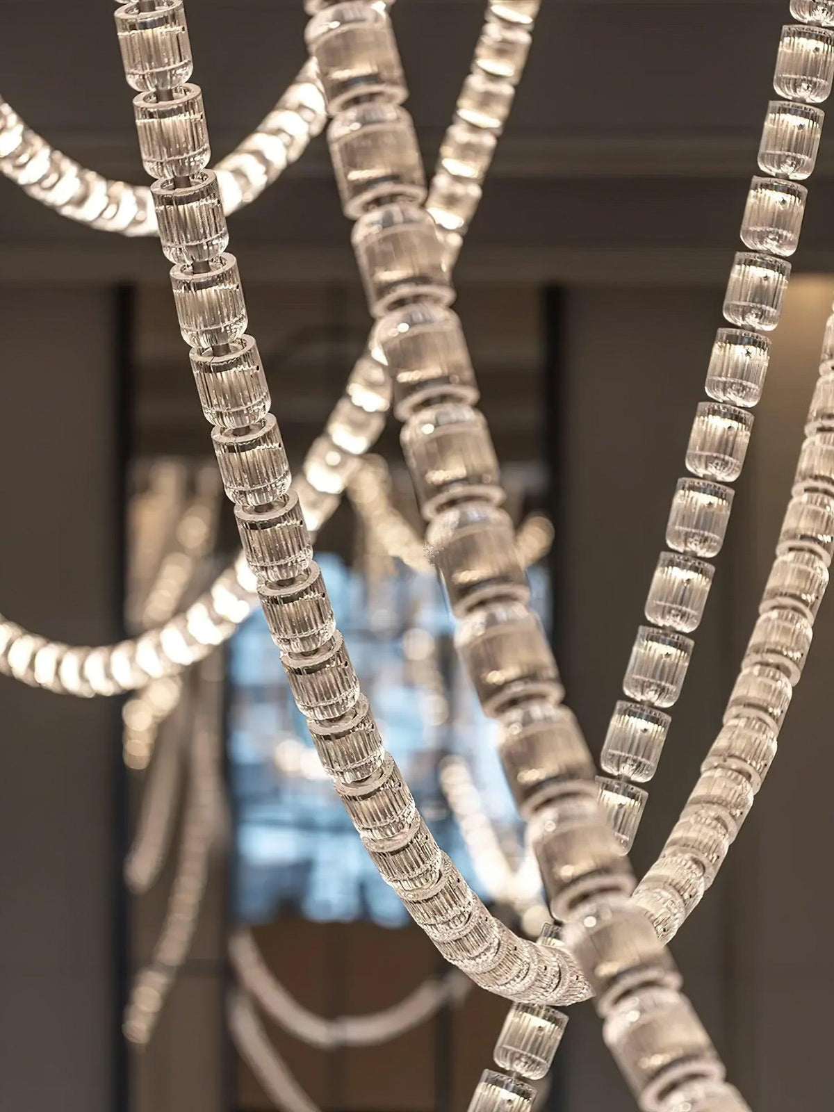 Gabriel Chandelier C - 100 Lights ∅ 71″ x H 22″ / Dia 180cm x H 56cmClear & ChromeWarm Lightcasivra