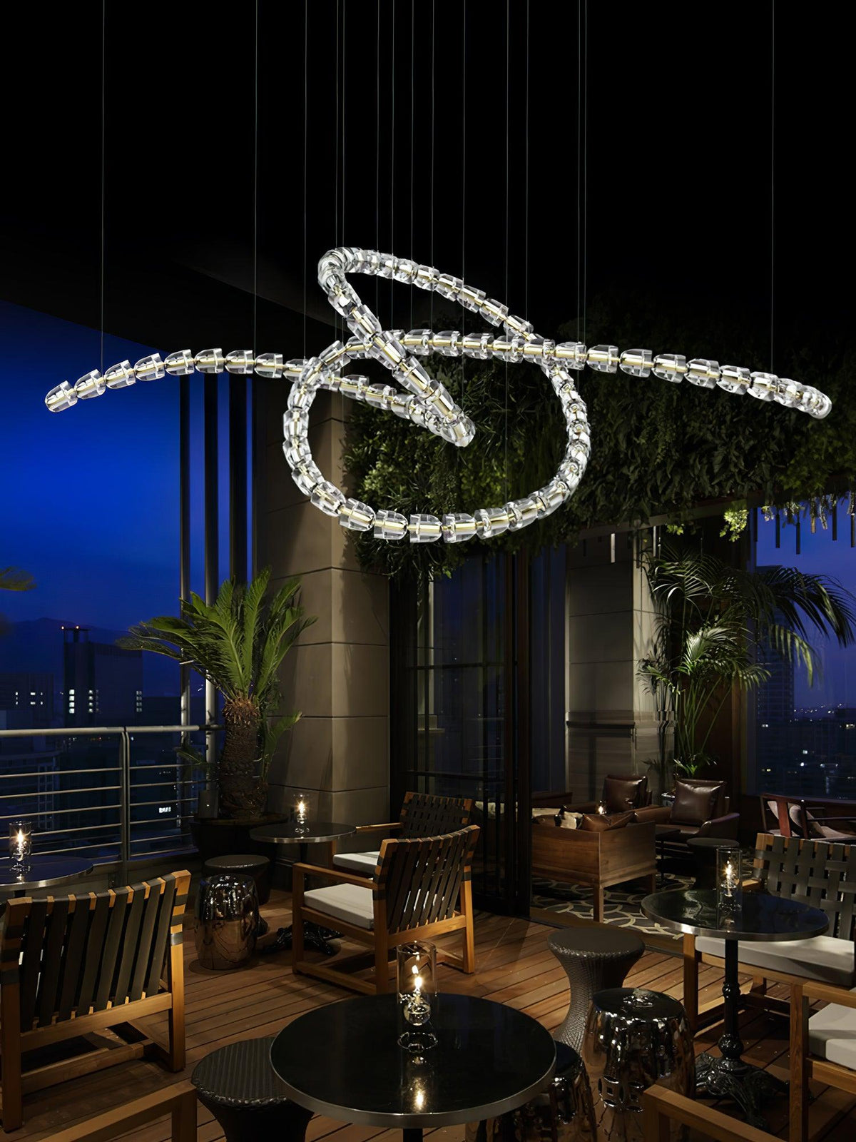 Gabriel Chandelier C - 100 Lights ∅ 71″ x H 22″ / Dia 180cm x H 56cmClear & ChromeWarm Lightcasivra