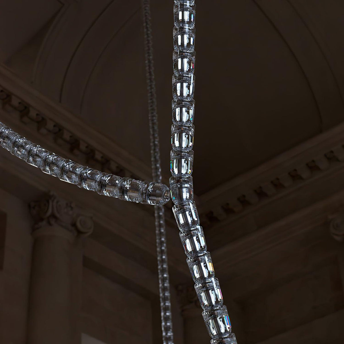 Gabriel Chandelier C - 100 Lights ∅ 71″ x H 22″ / Dia 180cm x H 56cmClear & ChromeWarm Lightcasivra