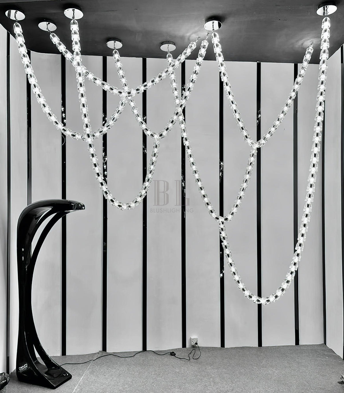Gabriel Chandelier G - 161 Lights ∅ 47.2″ x H 118″ / Dia 120cm x H 300cmClear & ChromeWarm Lightcasivra