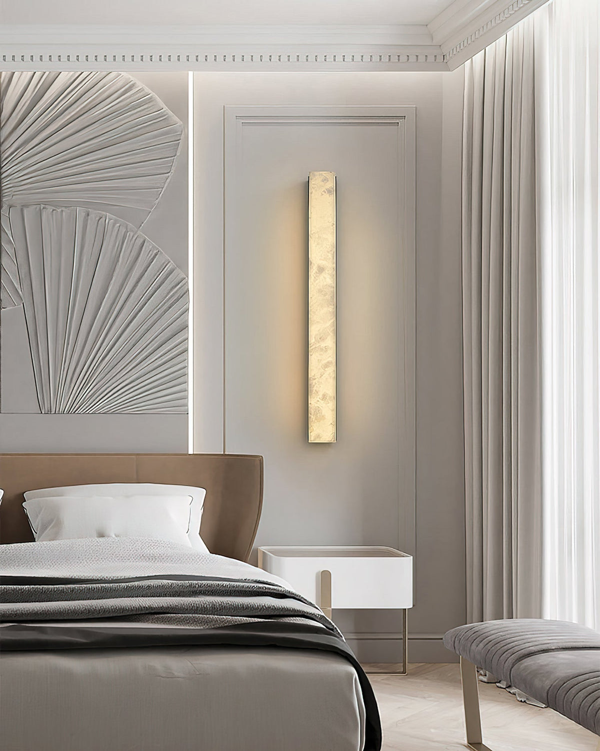 Geometric Alabaster Wall Lamp - L 3.1” x W 3.1“ x H 31.5“Black & WhiteWarm Lightcasivra