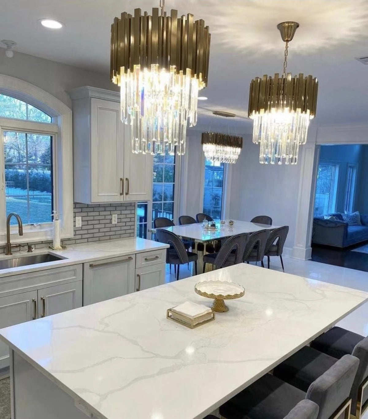 Gold/Silver Round Modern Tiered Metal Crystal Chandelier - Round/Pendant/ 2 Layers D18"*H22"/6 LightsGoldWhite Lightcasivra