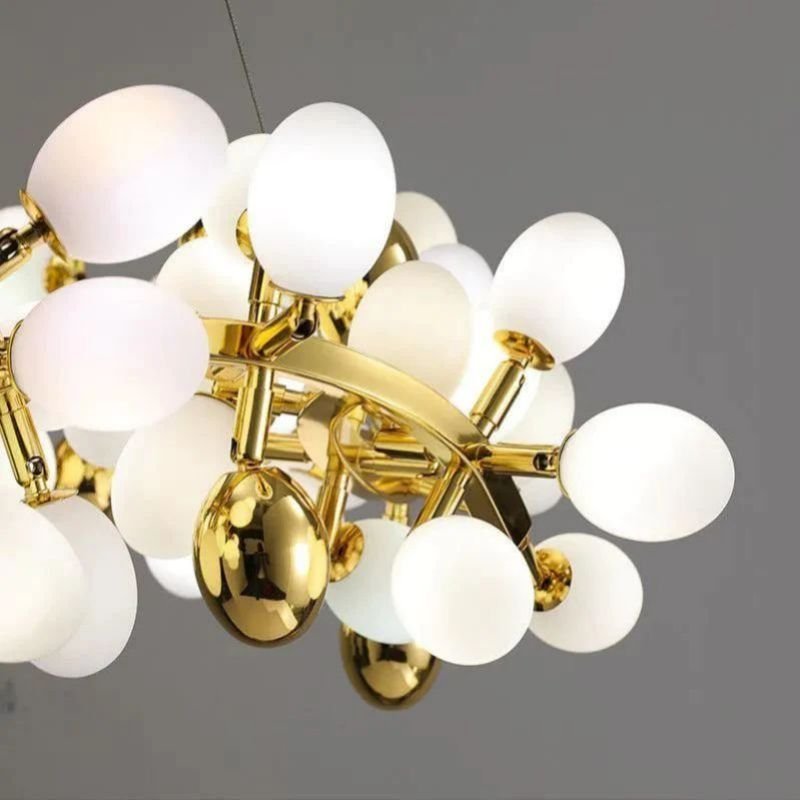 Grapes Horizontal Branch Chandelier - 39.4" L X 15.7" W X19.7" Hcasivra