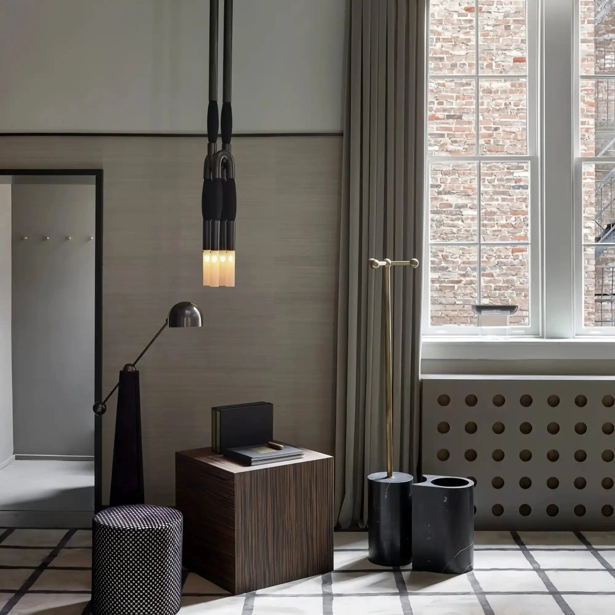 Horsehair Pendant Light - BLACKENED BRASSPALOMINOcasivra