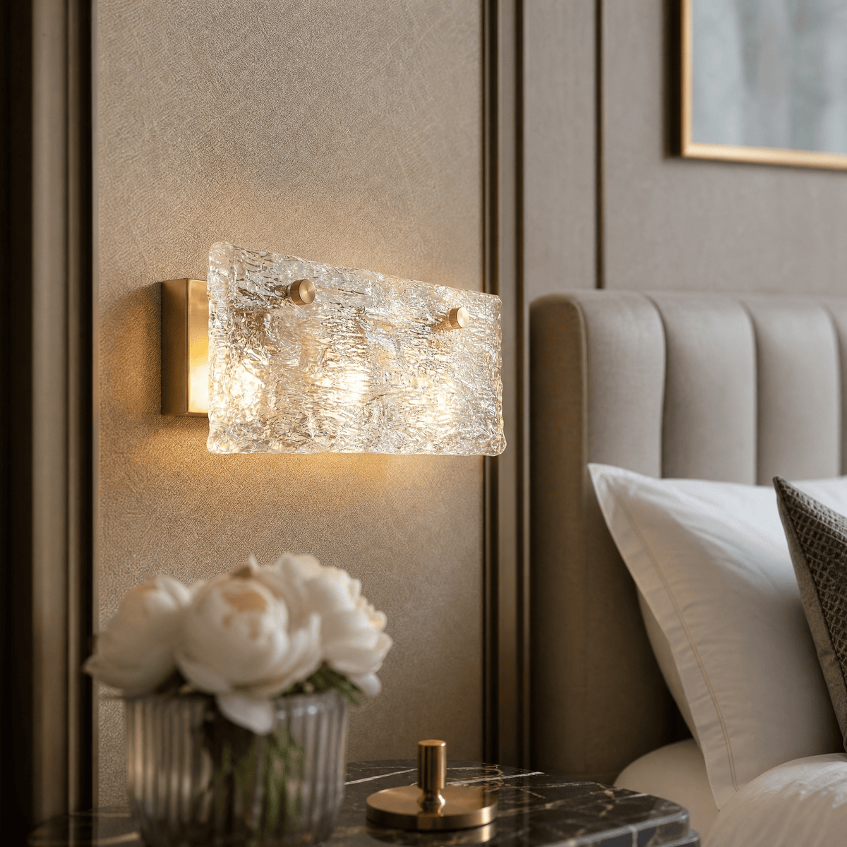Knox Glass Wall Sconce 16" - L15.7" × W4.7" × H5.9" (L40 × W12 × H15 cm)casivra