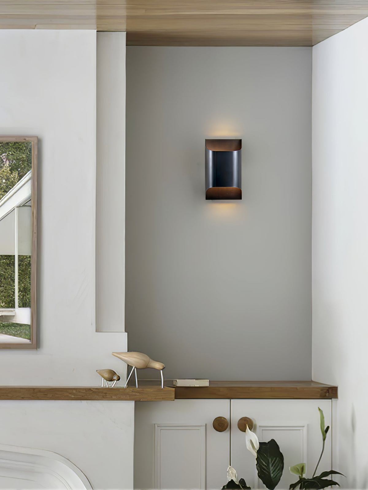 Leclerc Wall Lamp - ∅ 9.8″ x H 9.8″ / Dia 25cm x H 25cmBrasscasivra