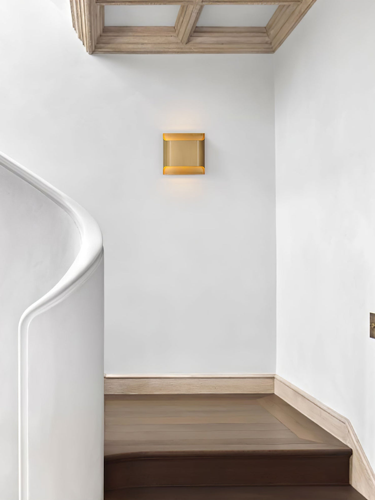 Leclerc Wall Lamp - ∅ 9.8″ x H 9.8″ / Dia 25cm x H 25cmBrasscasivra