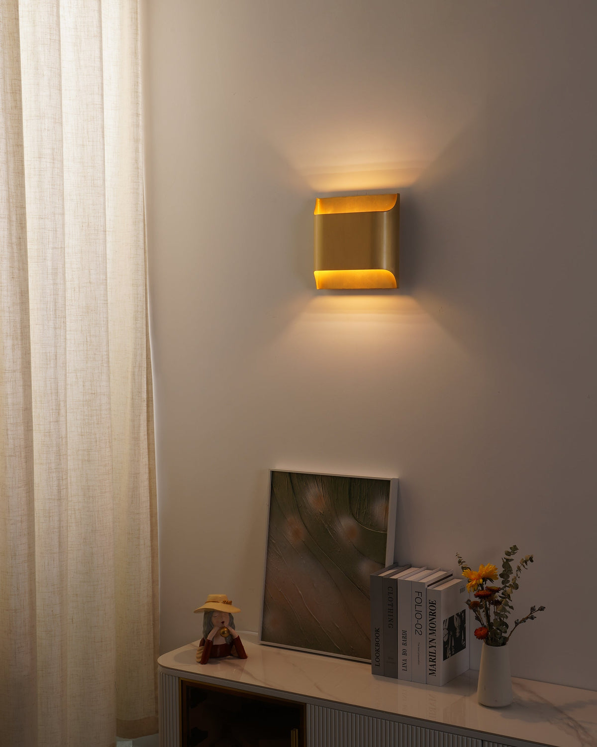 Leclerc Wall Lamp - ∅ 9.8″ x H 9.8″ / Dia 25cm x H 25cmBrasscasivra