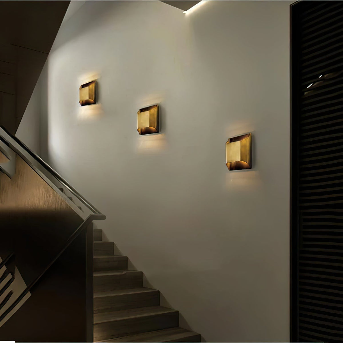 Leclerc Wall Lamp - ∅ 9.8″ x H 9.8″ / Dia 25cm x H 25cmBrasscasivra