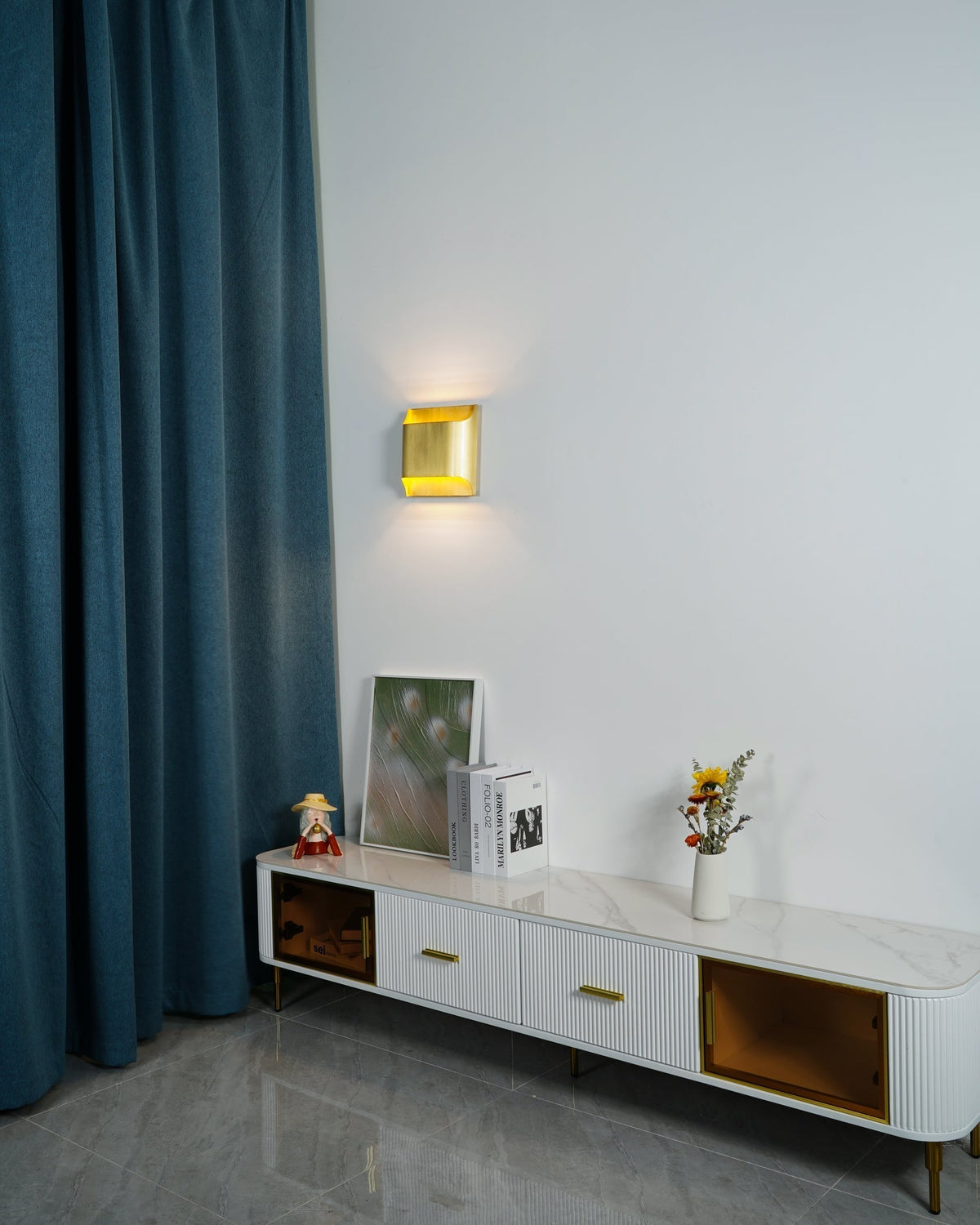 Leclerc Wall Lamp - ∅ 9.8″ x H 9.8″ / Dia 25cm x H 25cmBrasscasivra