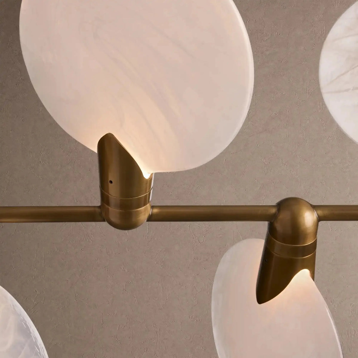 Livia Linear Chandelier 62"74" - 74‘’casivra