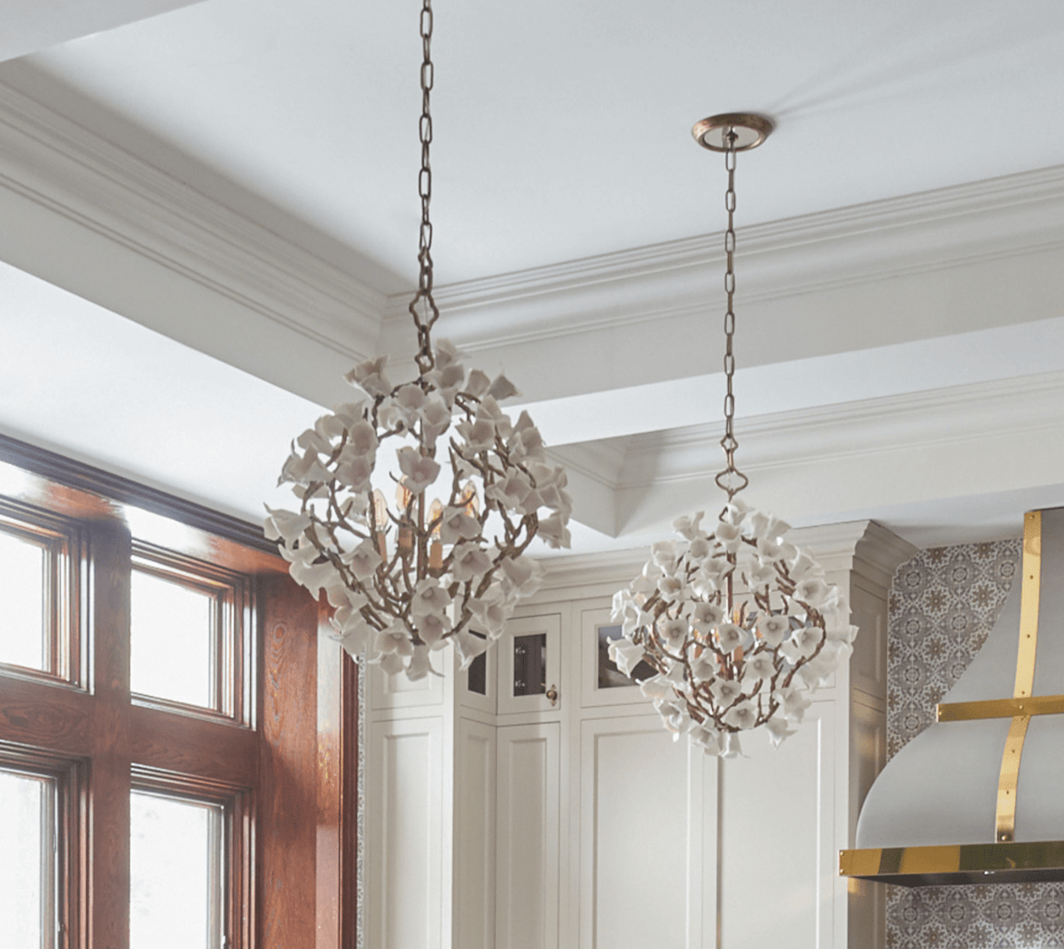 Modern Art Design Lily Ceramic Flower Chandelier for Low-ceiling-casivra-casivra