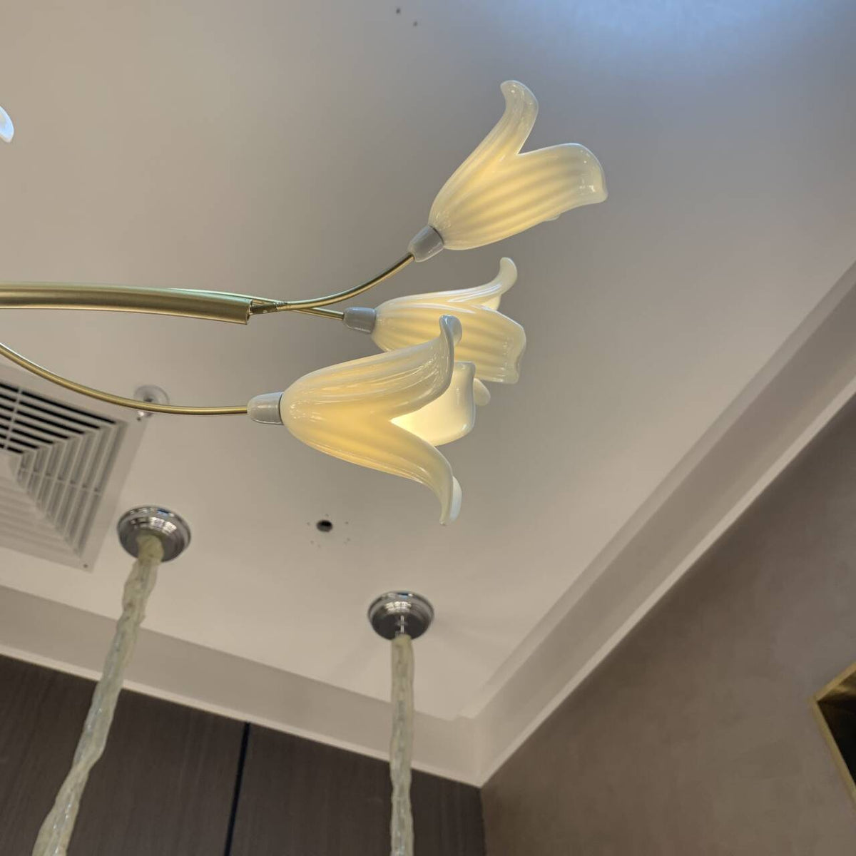 Modern Brass Branch Ceramics Flower Chandelier for Stylish Living Room Hotel and Restaurant - L110.24''*W30.7''/L280cm*W78cmWarm Lightcasivra