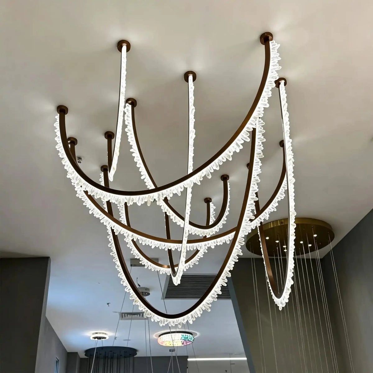 Modern High-End Curved Necklace Natural Crystal Ceiling Chandelier - The Whole Set /8 chainsBlackWarm Lightcasivra