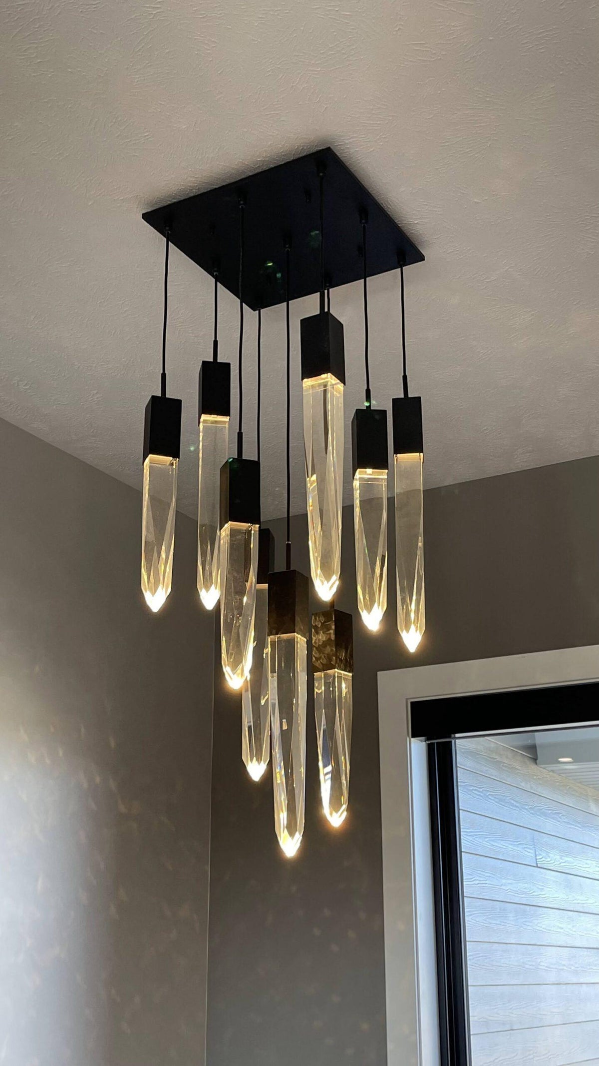 Modern Light Luxury Round/Rectangle Ceiling Pendant Light in Black Finish for Kitchen Island/ Staircase/Living Room-Chandeliers-casivra-casivra