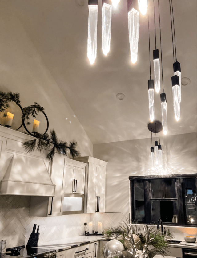 Modern Light Luxury Round/Rectangle Ceiling Pendant Light in Black Finish for Kitchen Island/ Staircase/Living Room-Chandeliers-casivra-casivra