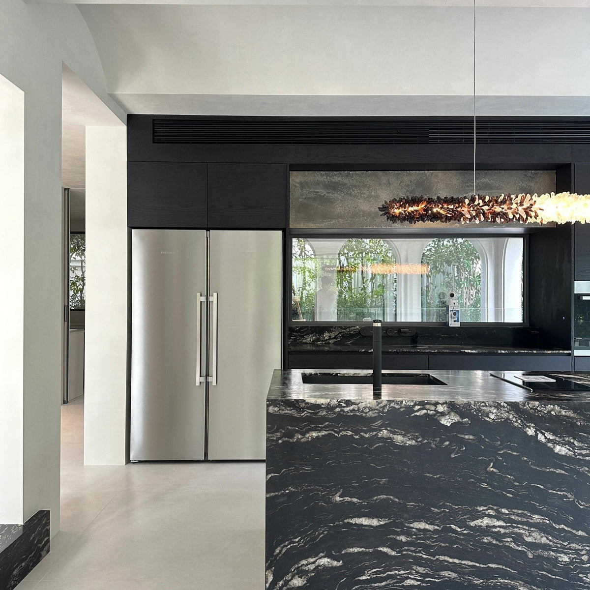 Modern Linear Natural Crystal Stick Chandelier - L47.2"*H6.3"Warm Lightcasivra