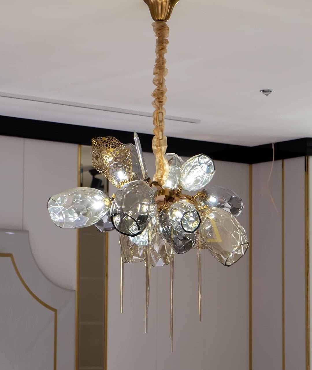 Modern Wine Glass Shape Chandelier Italian Light Luxury Light Fixture for Dining Room/Living Room-Chandeliers-casivra-casivra