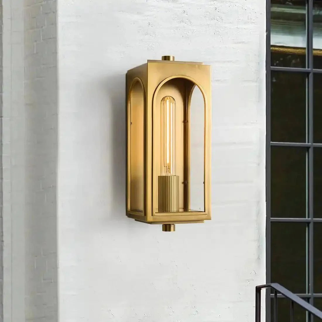 Portico Outdoor Wall Sconce - 13"Brasscasivra