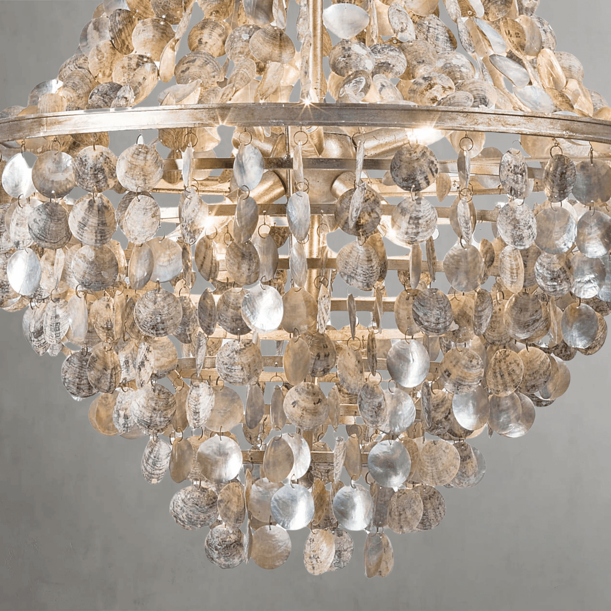 Pearl Seashell Pendant Light - casivra