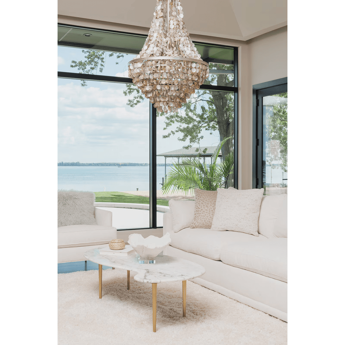 Pearl Seashell Pendant Light - casivra