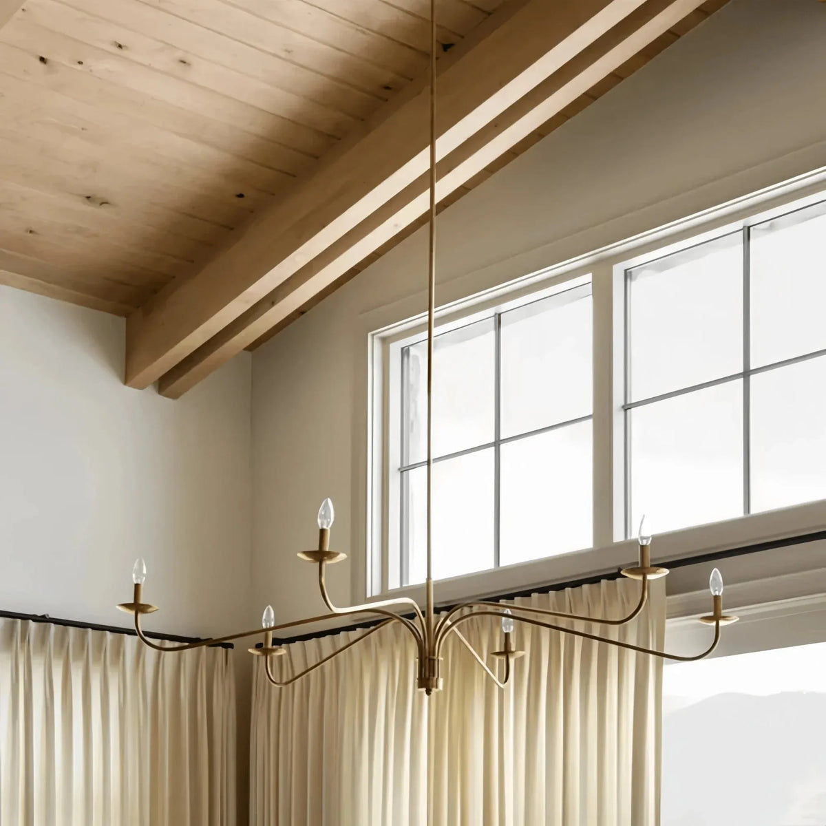 Philomena Chandelier - 70''Brasscasivra
