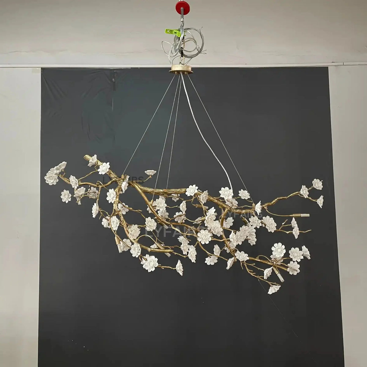 Post - Modern Art Brass and Ceramics Flower Pendant Branch Chandelier for Living/Dining Room - L49.2"*W19.7"*H21.7"Warm Lightcasivra