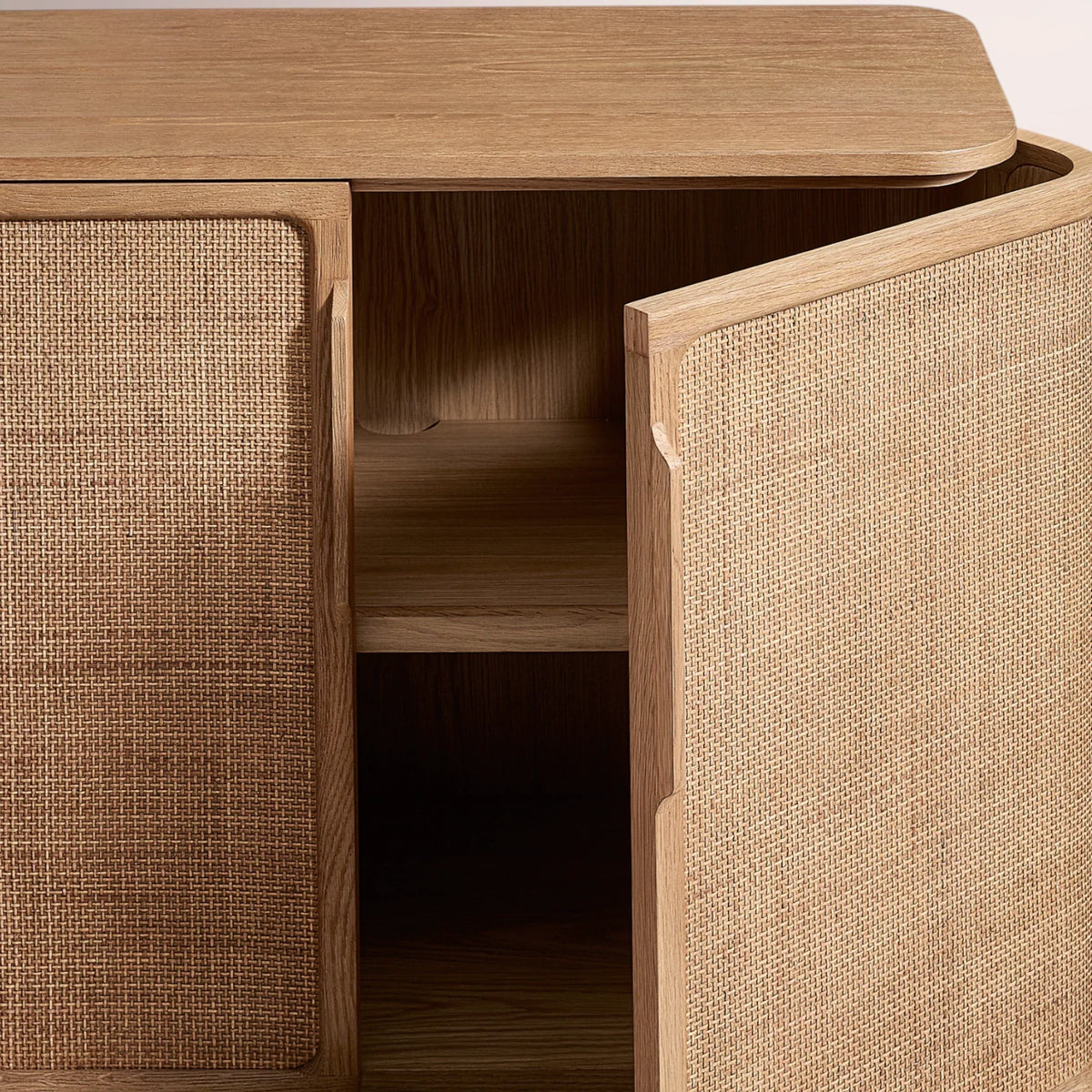 Treviso Media Console