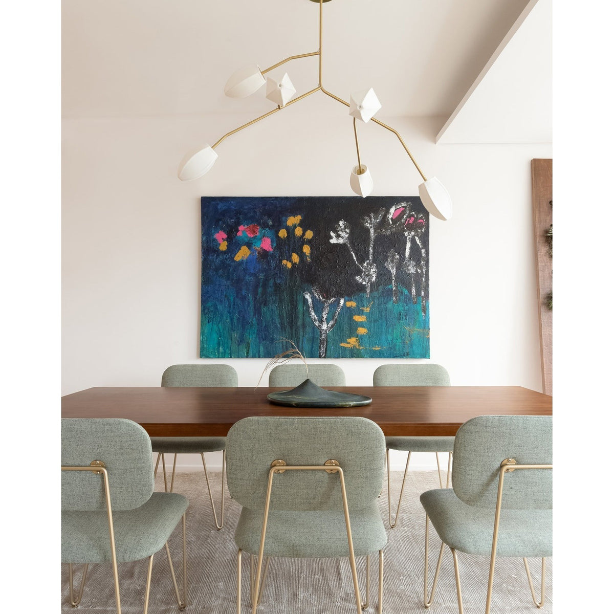 Sacura Chandelier - 6 lights L 49.2″ x W 39.4″ x H 43.3″Brass & Whitecasivra