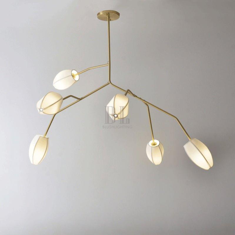 Sacura Chandelier - 6 lights L 49.2″ x W 39.4″ x H 43.3″Brass & Whitecasivra
