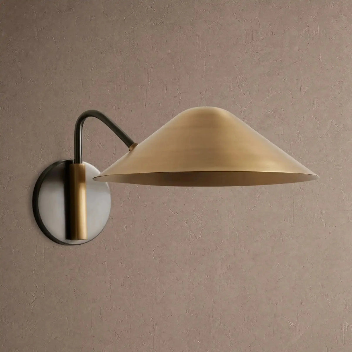 Sinclair Single Wall Sconce - casivra