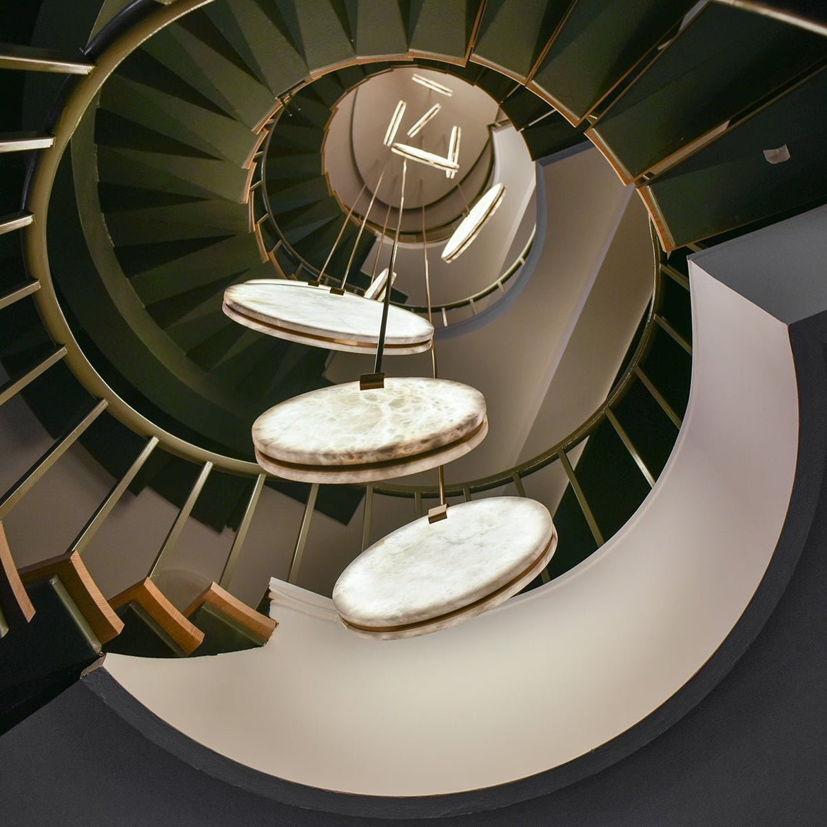 Soho Real Alabaster Disc Pendant Light, Pendant Lamp For Hallway, Staircase - D 17.7''casivra