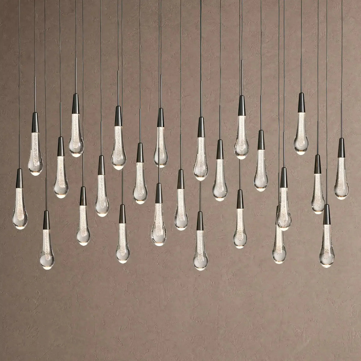 Soleil Linear Chandelier - Raindrop Pendant Lighting - 50‘’ 25-LightBlackcasivra