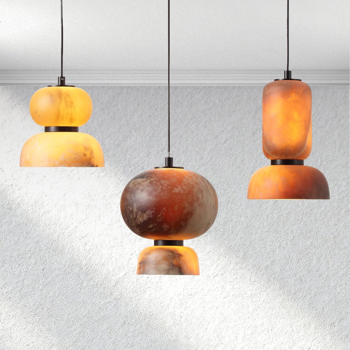 Swaroevan Eterna Vertical Alabaster Pendant - casivra