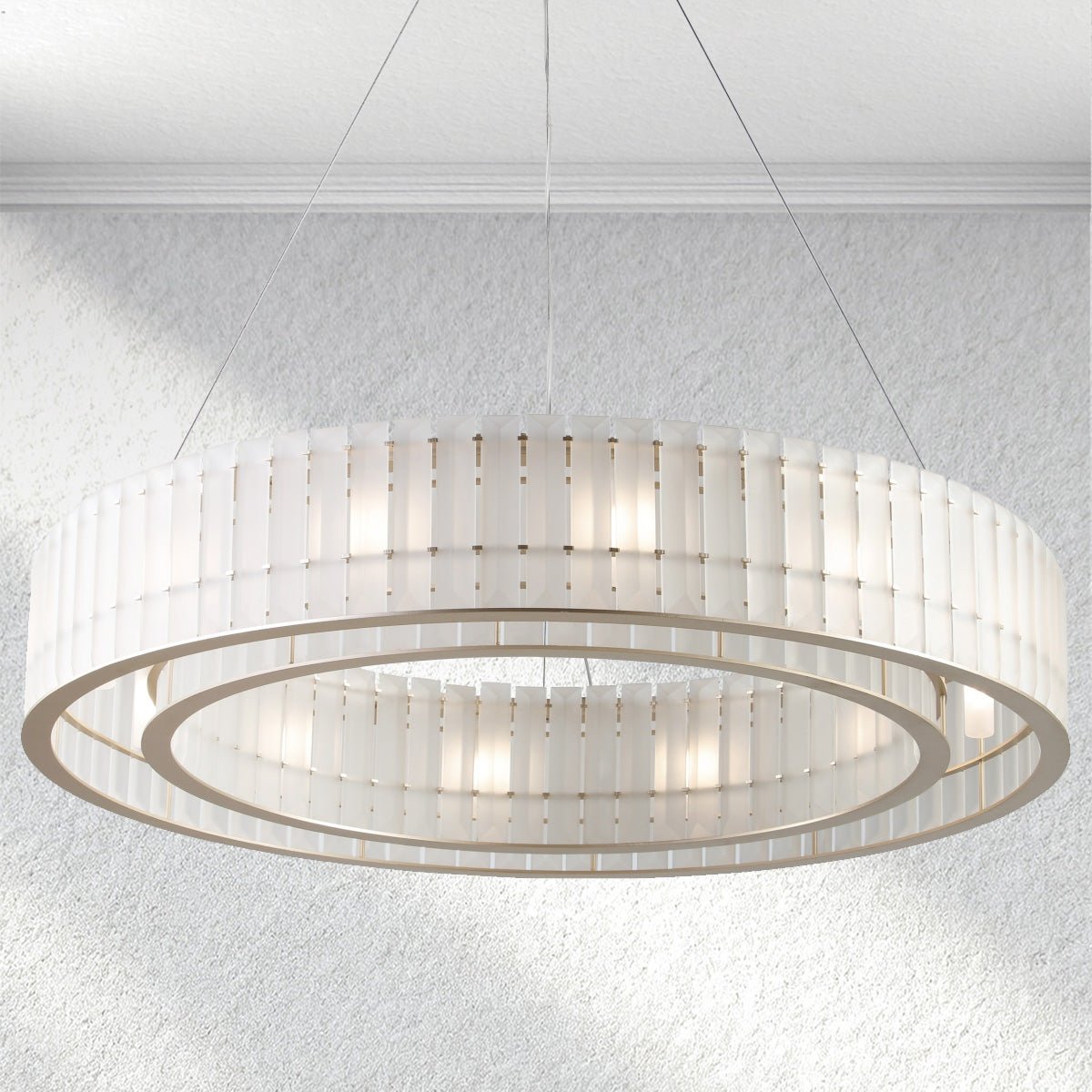 Swaroevan Parallel Round Chandelier - Single Layercasivra