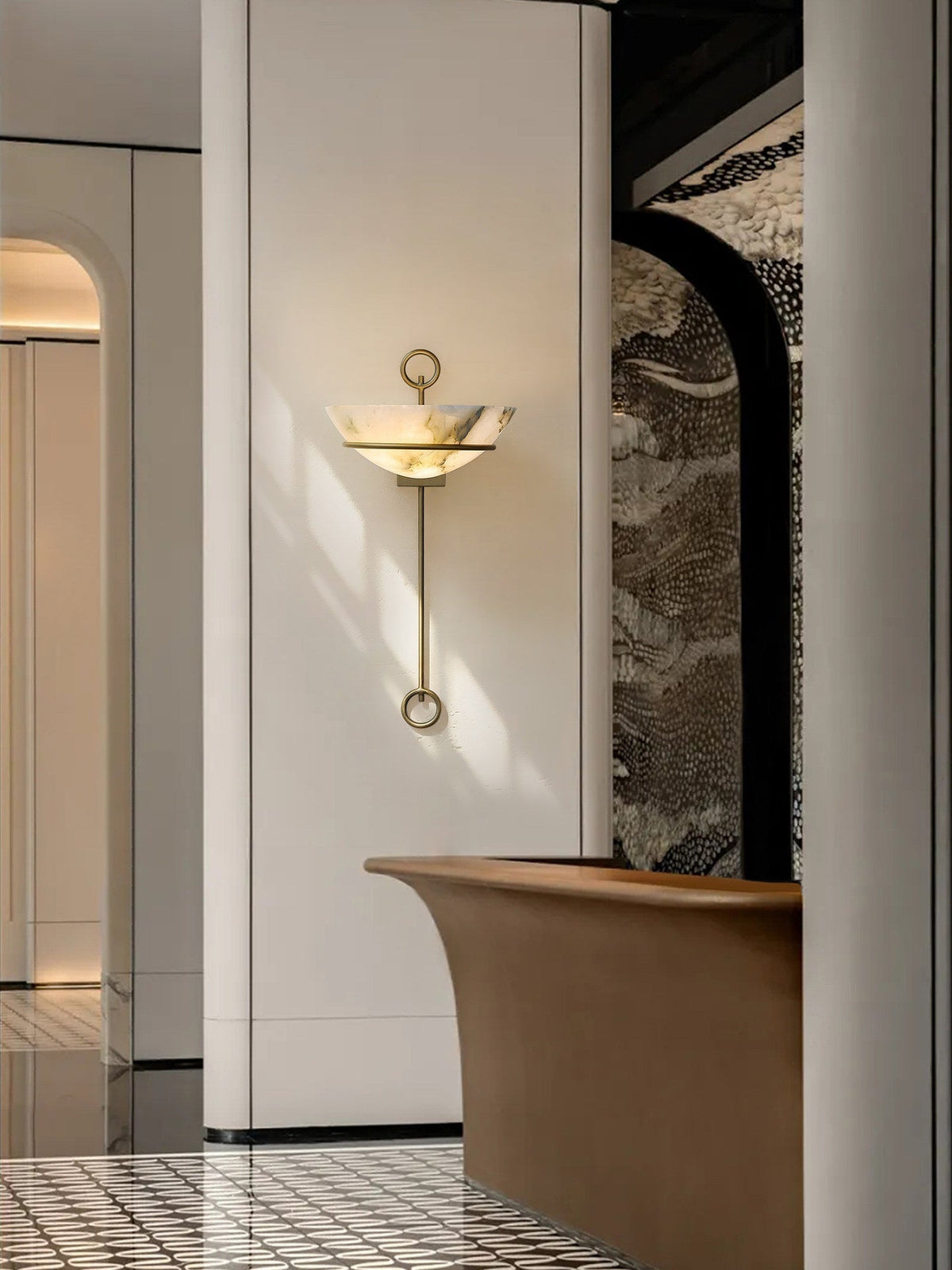 Tether Alabaster Wall Light - Diameter 10.2 in x H 21.7 inGold & Whitecasivra