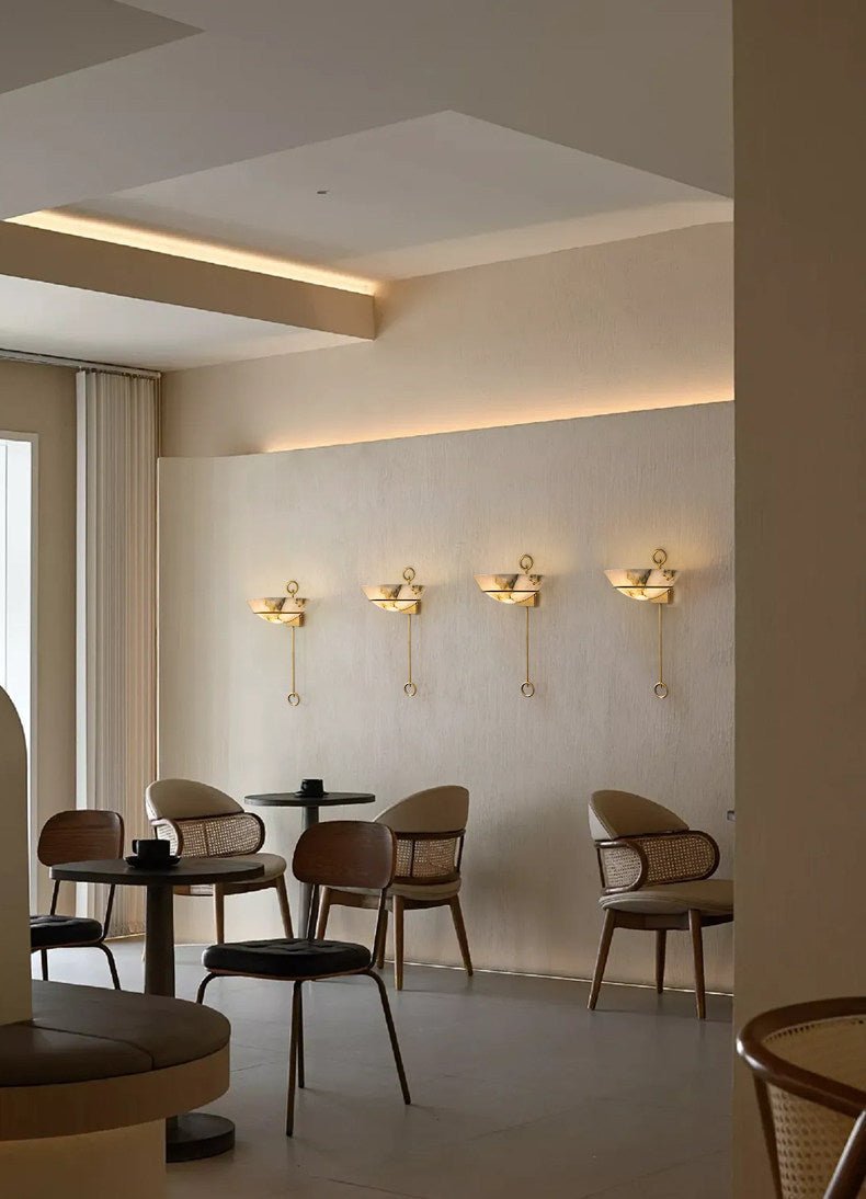 Tether Alabaster Wall Light - Diameter 10.2 in x H 21.7 inGold & Whitecasivra