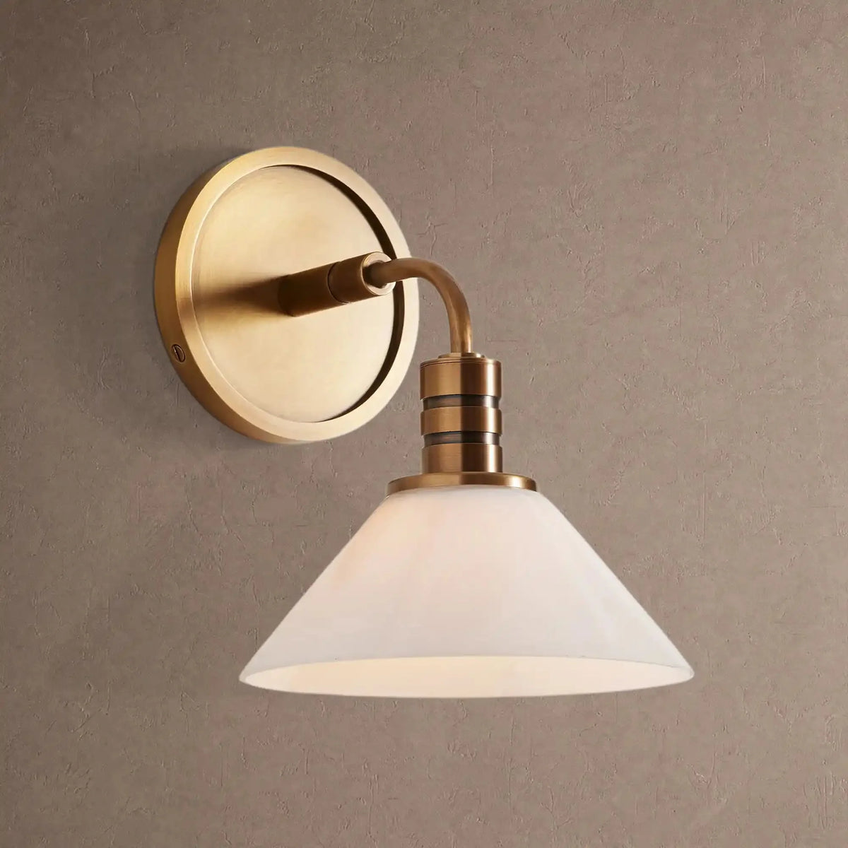 Themis Single Wall Sconce - Milkcasivra
