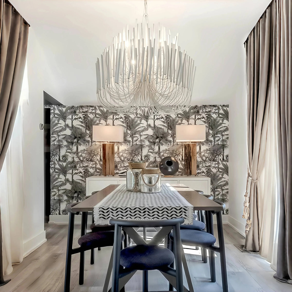 Tildalay Wide Chandelier 21" 36" - 36"Whitecasivra