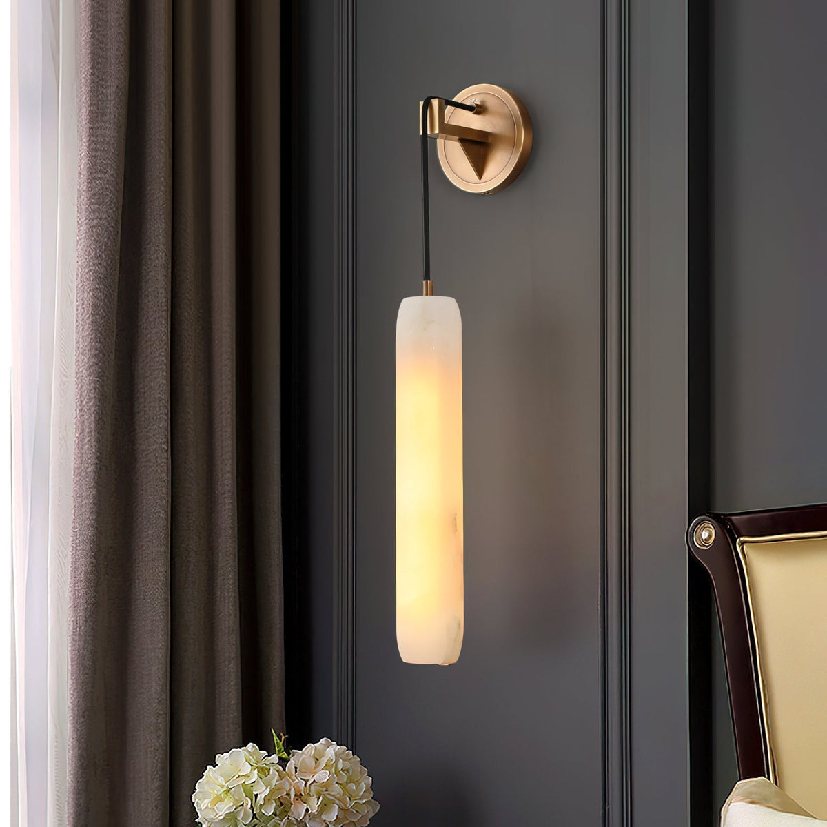 Wrenna Alabaster Flute Wall Lamp - D 7cm x H 38cm / ∅ 2.8″ x H 15″Brass＆White1 piececasivra